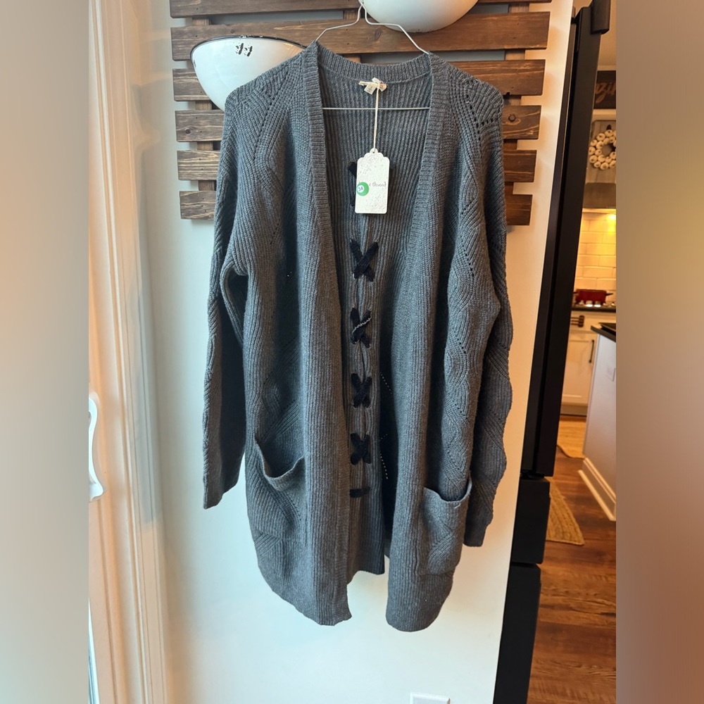Nwt small hem and thread knit lace up cardigan gray black long duster